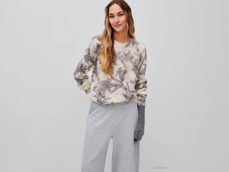 Pullover mit Blumenmuster aus Mohair-Wollmischung