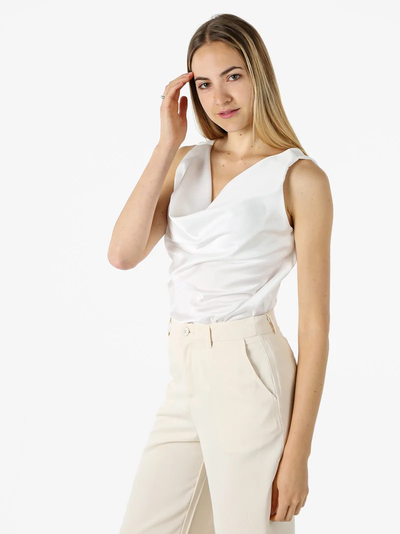 Top donna effetto raso con scollo a cascata - bianco