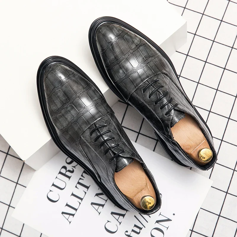Chic Leather Oxford Shoes
