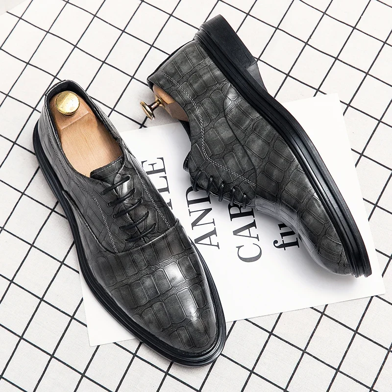 Chic Leather Oxford Shoes