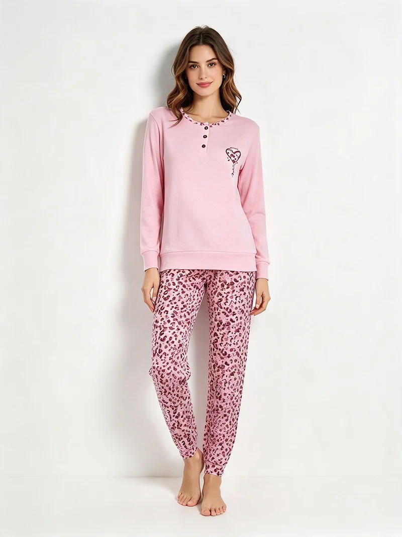 Pigiama lungo da donna in cotone interlock con pantaloni stampati - cipria