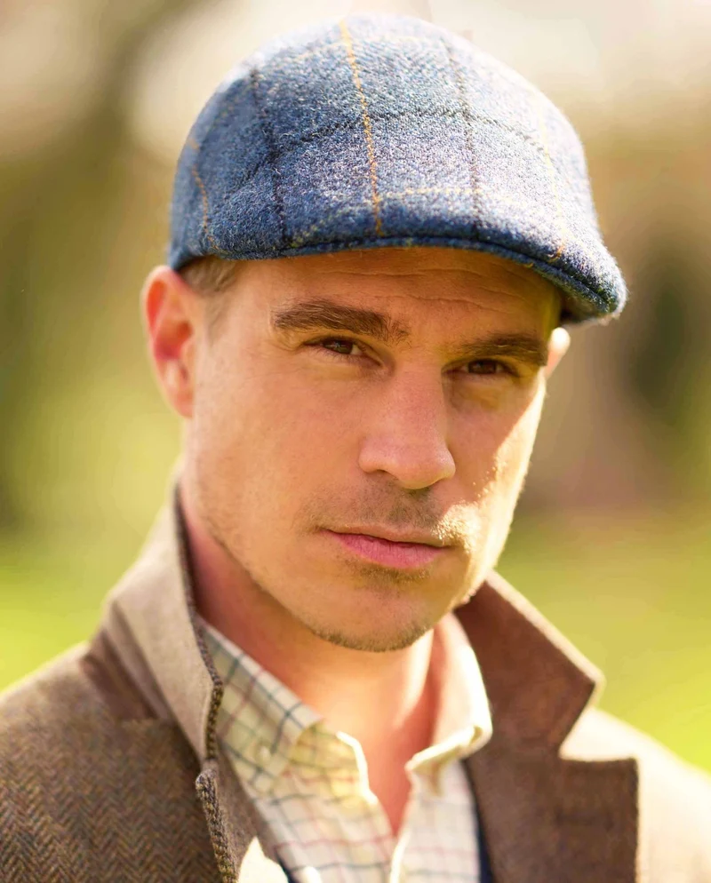 Harris Tweed Mütze "Henry Cap" in blue overcheck