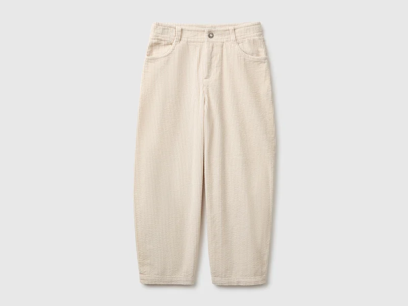 Cordhose in Fassform