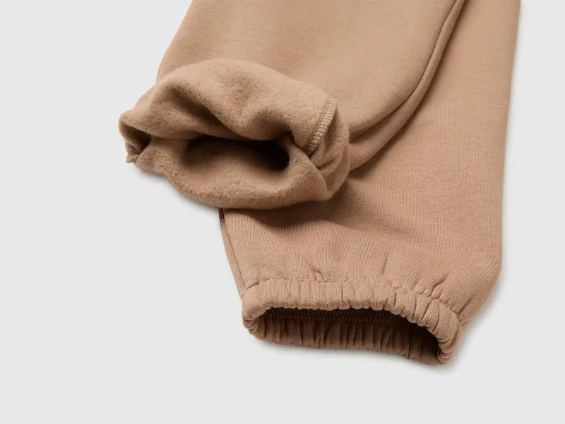 Fleece-Jogginghose mit Kordelzug