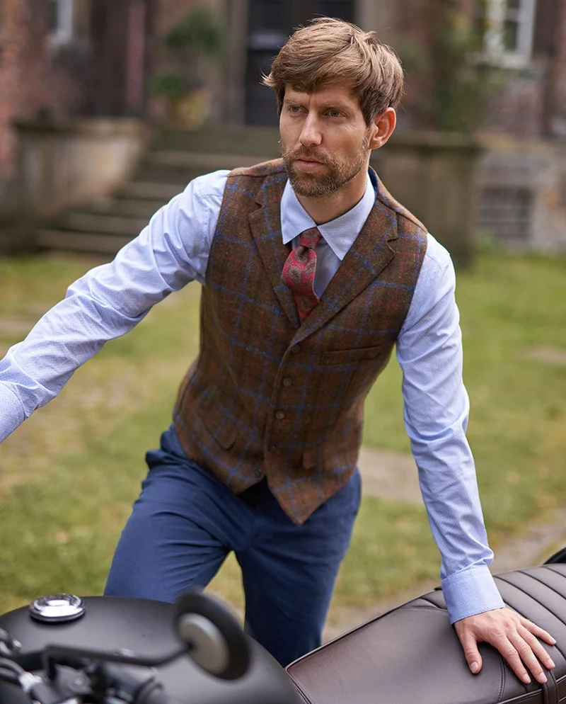 Harris Tweed Weste "Wales" in Lord's Overcheck