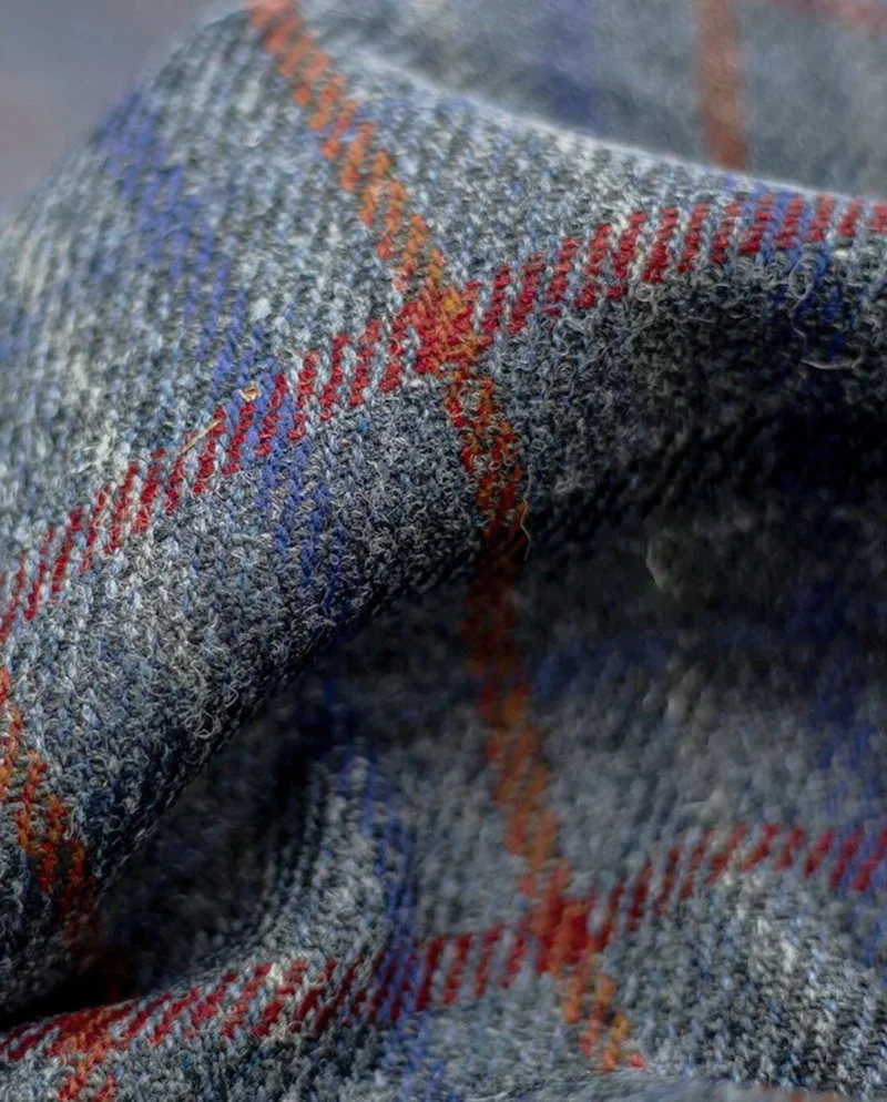 Harris Tweed Weste "Wales" in royal check