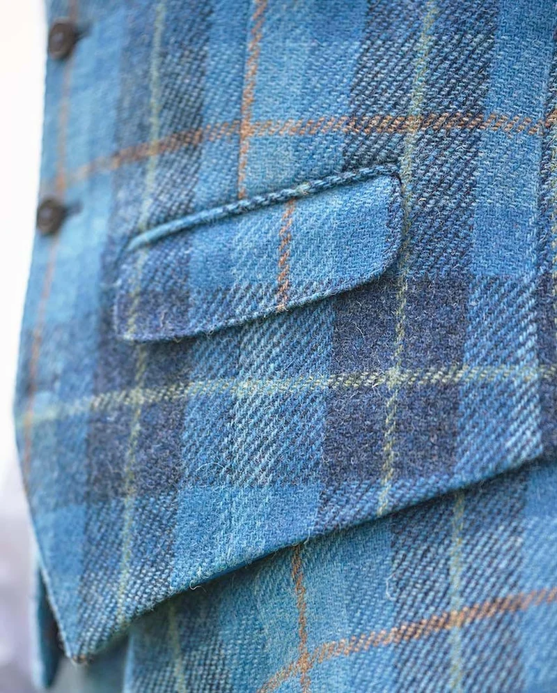 Harris Tweed Weste "Wales" in jeans herringbone