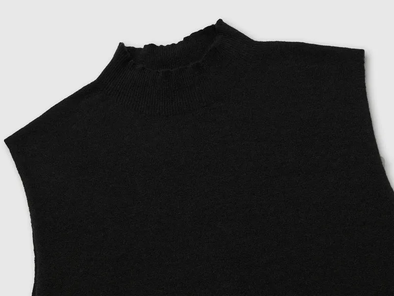 Ärmelloser Rollkragenpullover aus ultraleichtem Wollmischgewebe