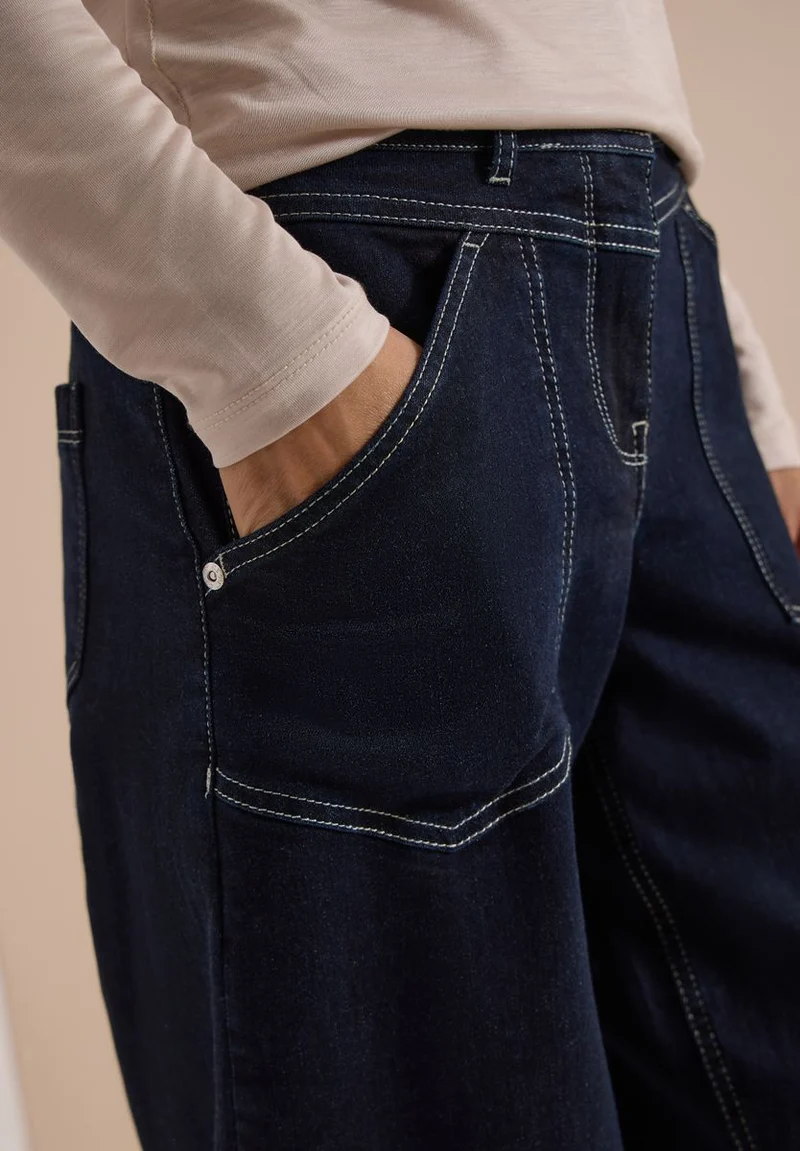 Barrel Leg Jeans mit Patch-Pockets