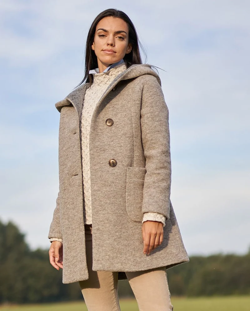 Walkmantel "Sally" mit Kapuze in taupe