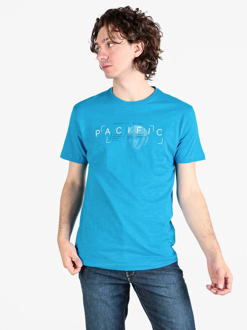 T-shirt uomo in cotone con stampa scrtita - turchese