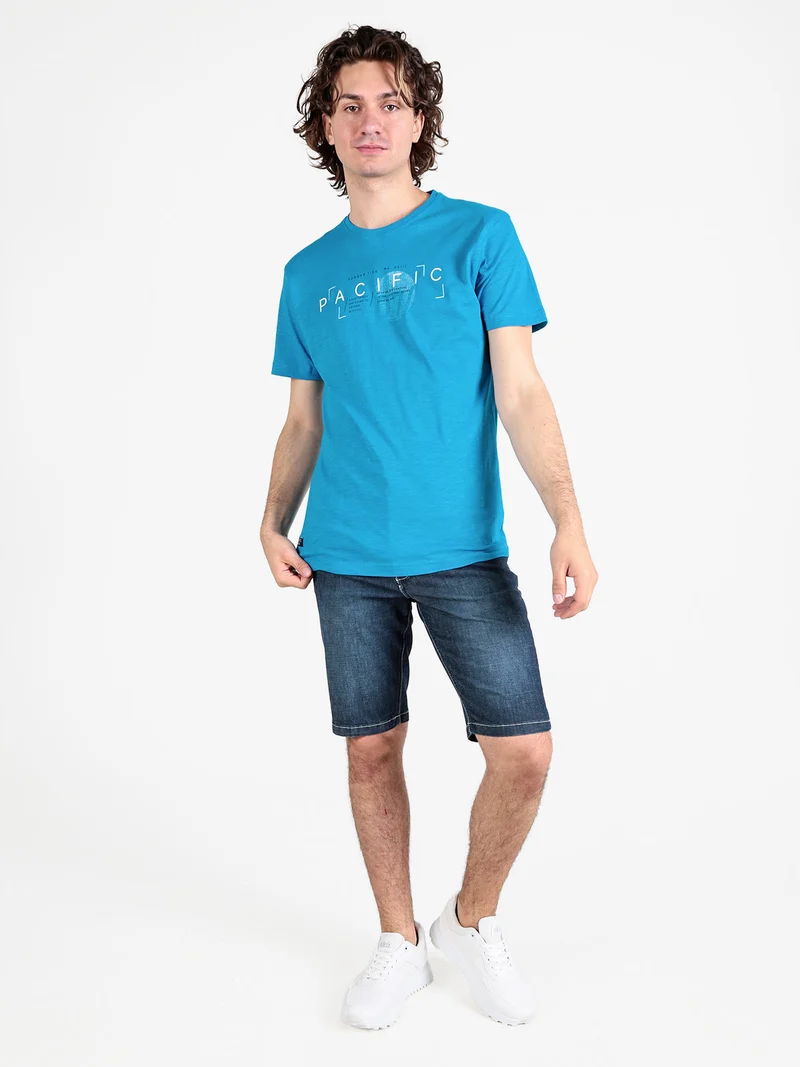 T-shirt uomo in cotone con stampa scrtita - turchese