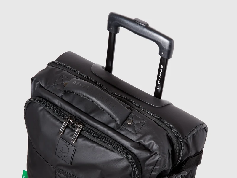 Kleiner Nylon-Trolley