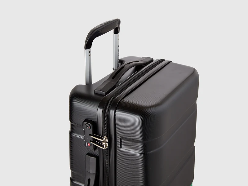 Kleiner Hartschalentrolley