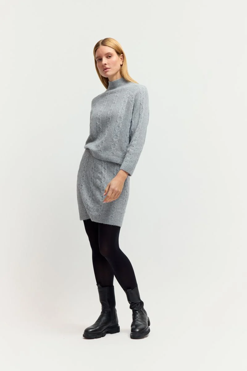 Cable Knit Pullover
