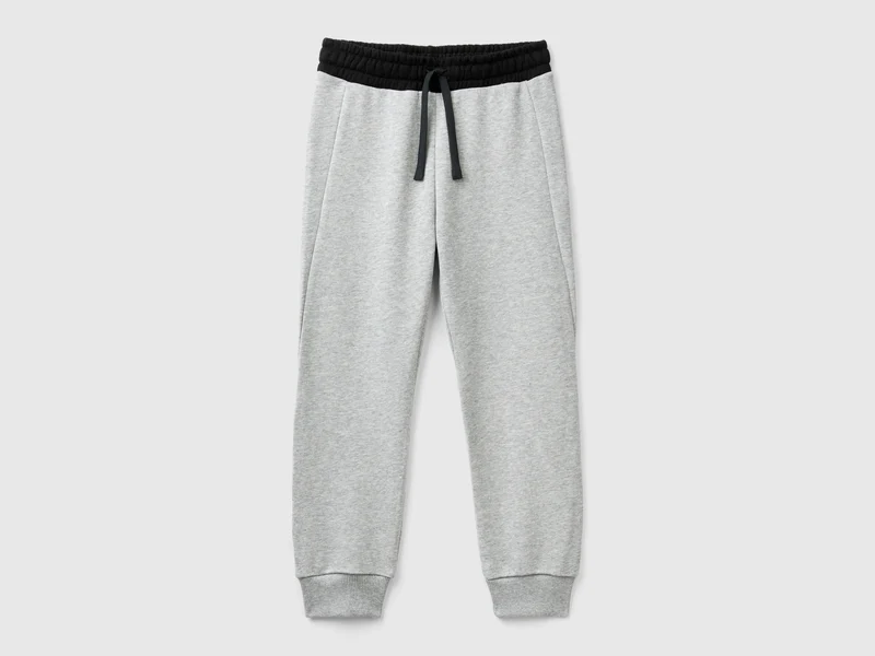 Joggers mit Tunnelzug