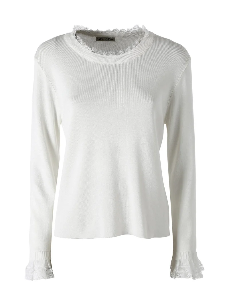 Maglia girocollo da donna con dettagli in pizzo - bianco
