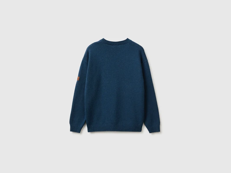Pullover aus Woll- und Viskosemischung