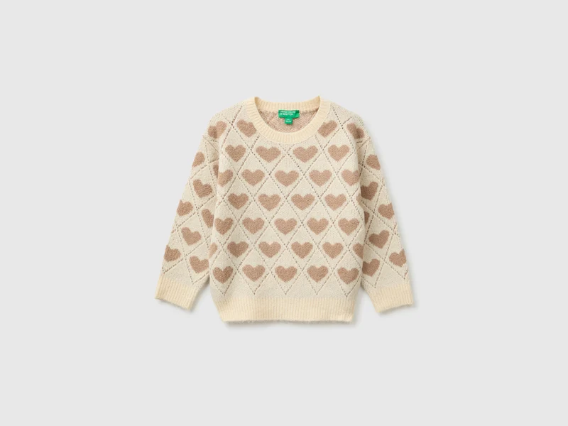 Pullover mit Herzapplikation