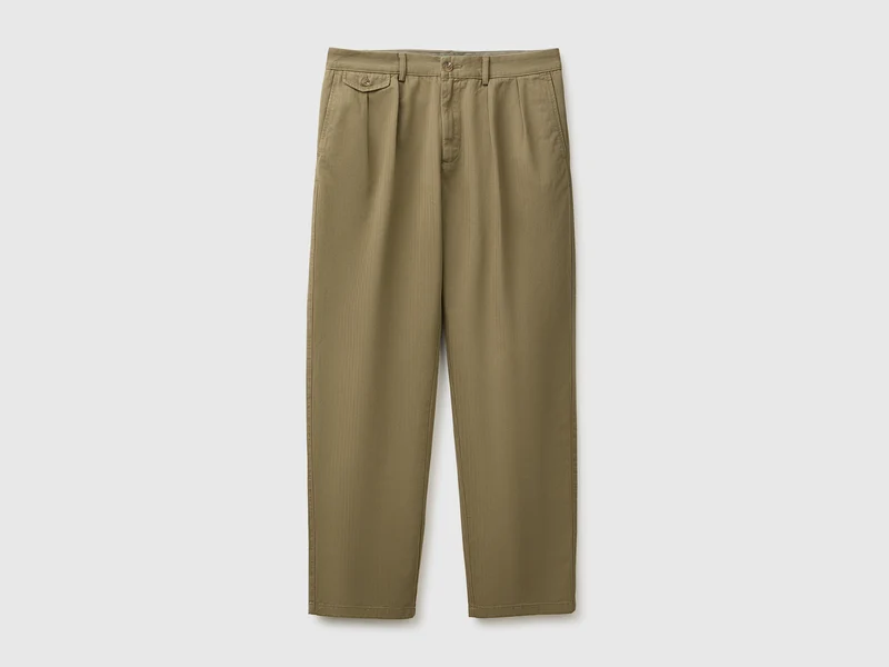 Chino in Regular-Fit aus 100 % Baumwolle