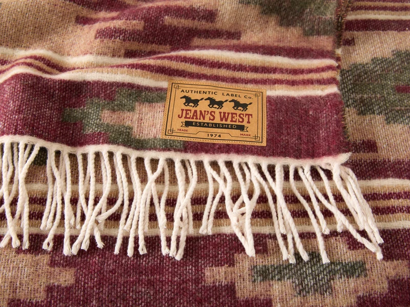 Jacquard-Decke mit Fransen
