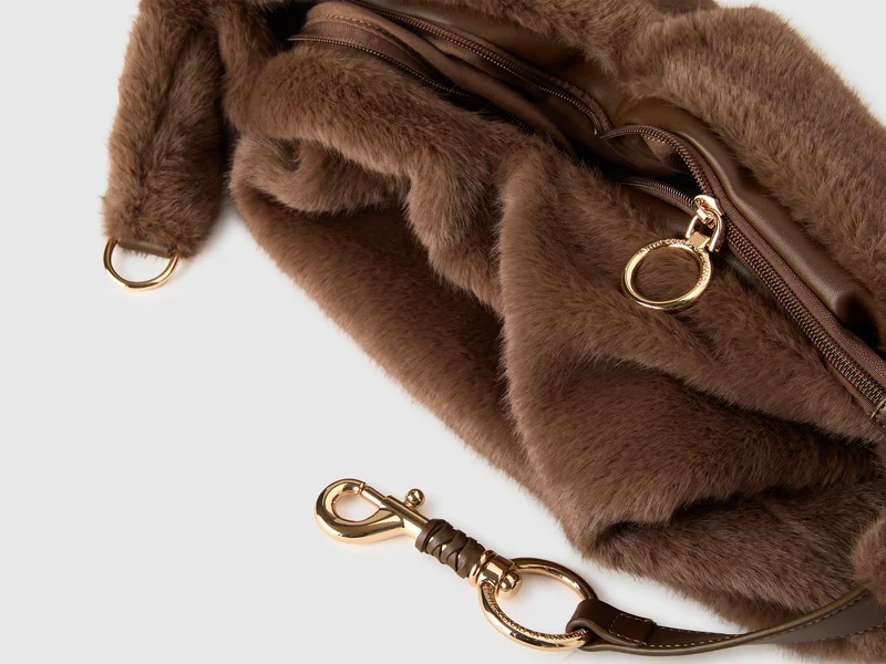 Hobo-Tasche aus Kunstpelz