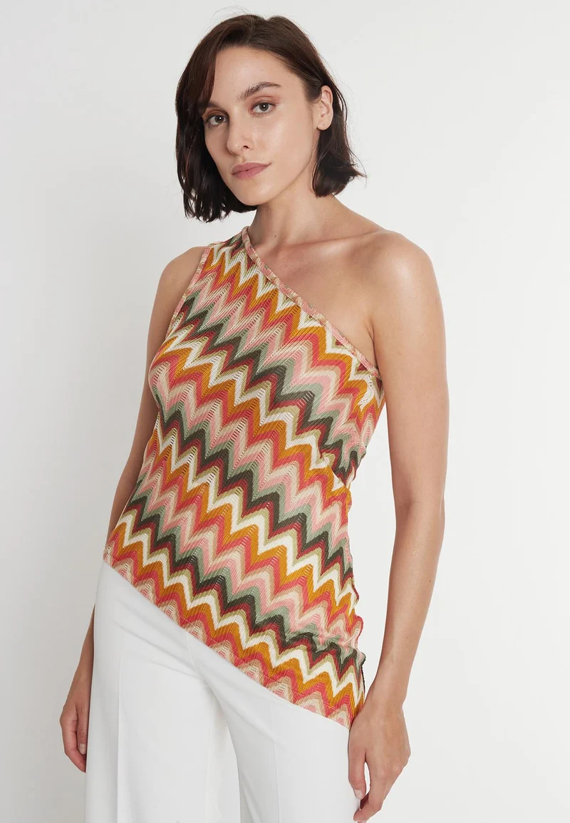 One-Shoulder Top Poesa