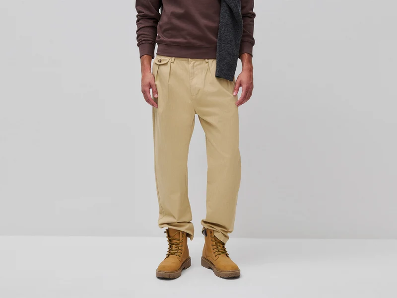 Chino in Regular-Fit aus 100 % Baumwolle