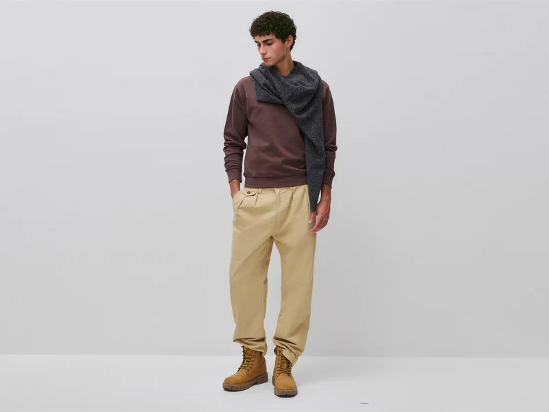 Chino in Regular-Fit aus 100 % Baumwolle