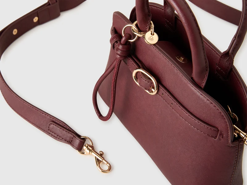 Mini-Handtasche mit Schulterriemen