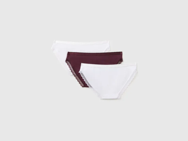 Drei Slips aus Baumwolle und Modal
