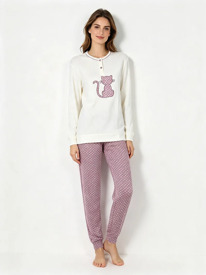 Pigiama donna in caldo cotone con stampa gatto e pantaloni a cuori - panna