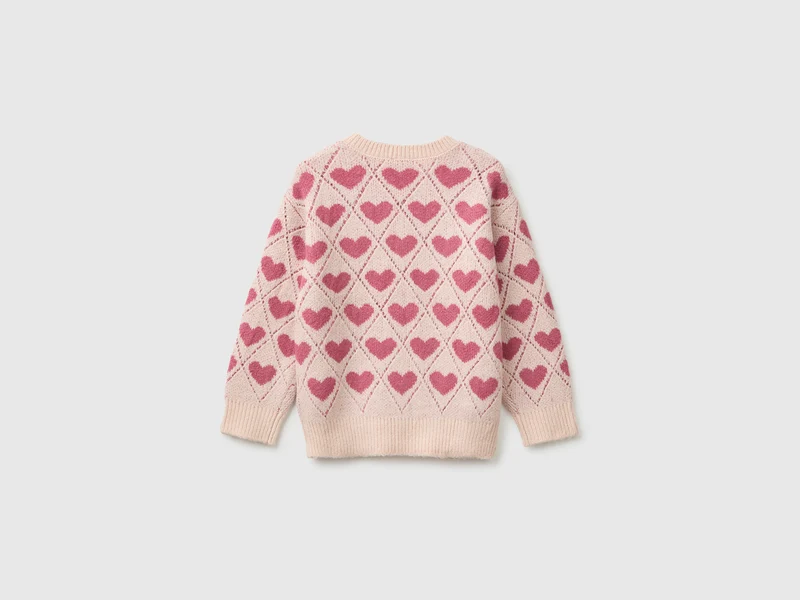 Pullover mit Herzapplikation
