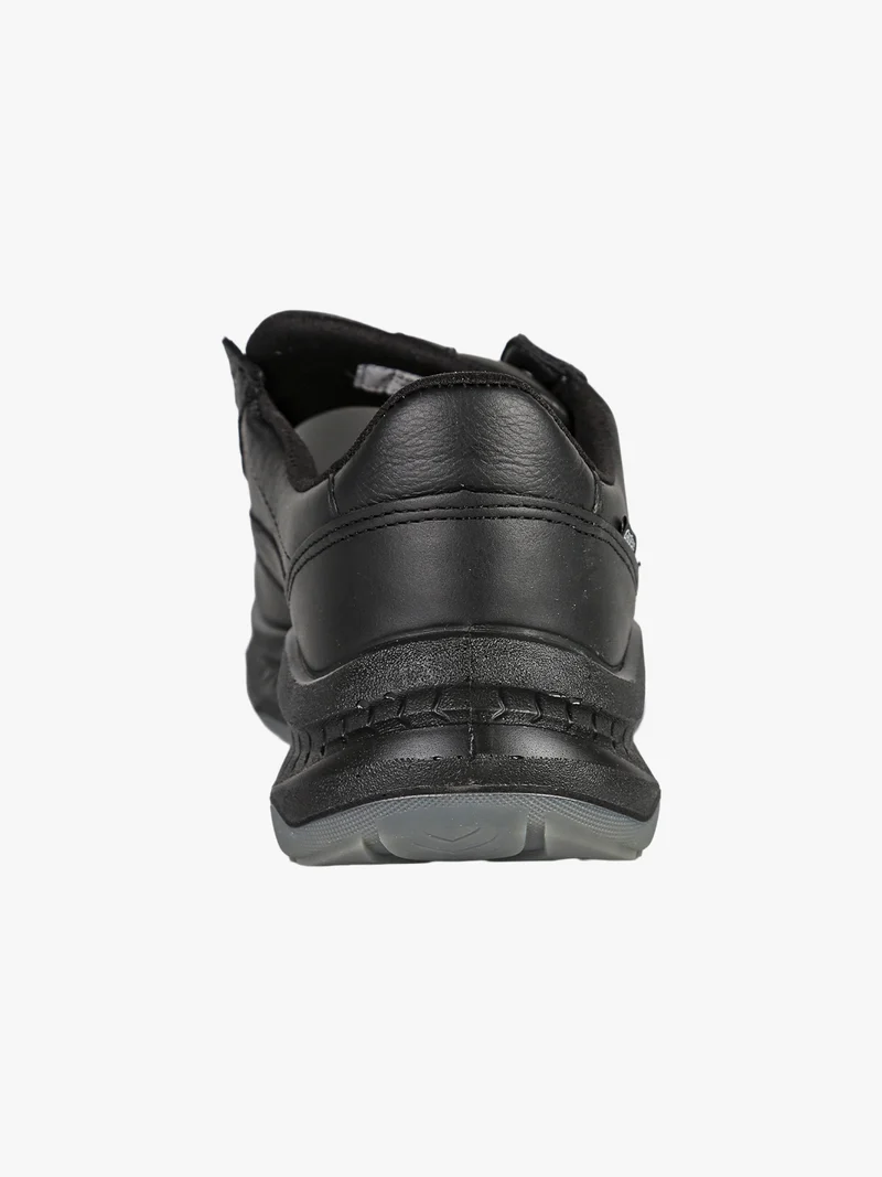 Sneakers da uomo in pelle con lacci - nero