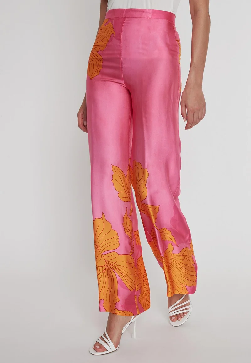 Satinhose Paska
