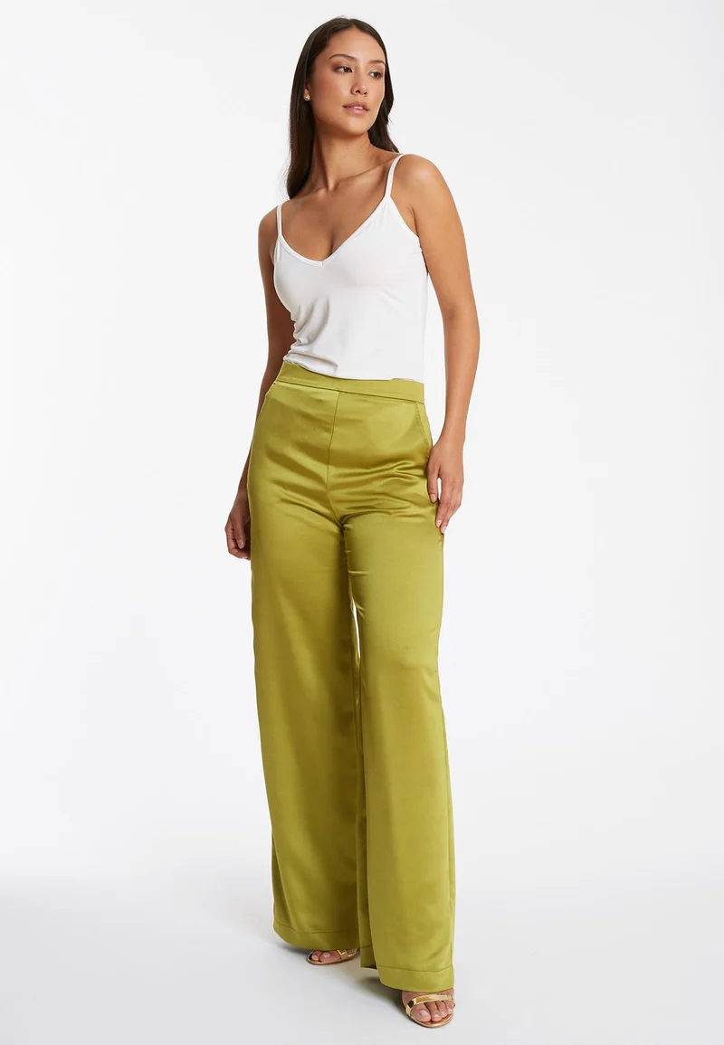 Satinhose Pahisa
