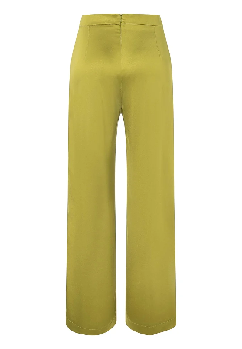 Satinhose Pahisa