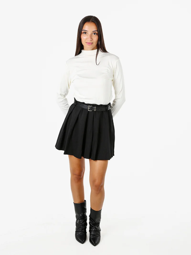 T-shirt donna a maniche lunghe in cotone con collo a lupetto - panna