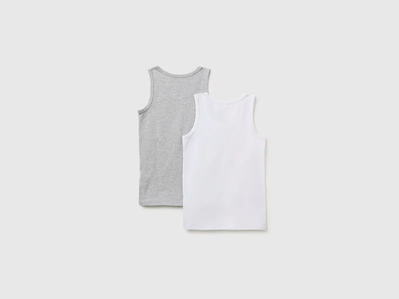 Zwei Tanktops aus Stretch-Baumwolle