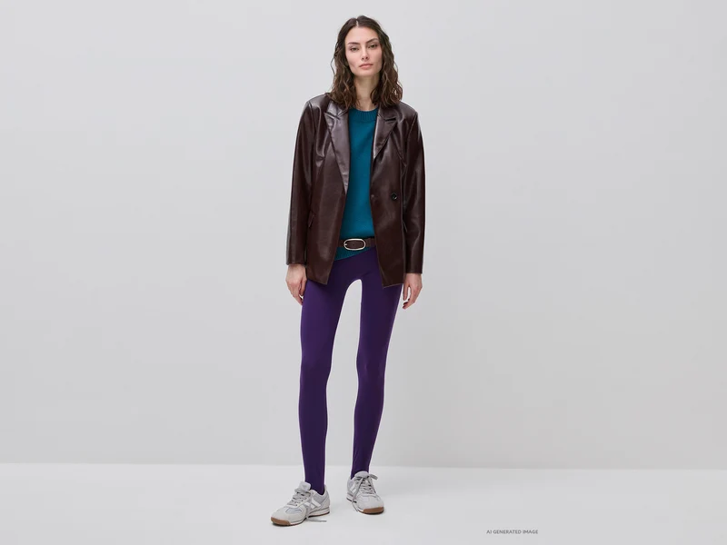 Taillierter Blazer aus beschichtetem Stoff