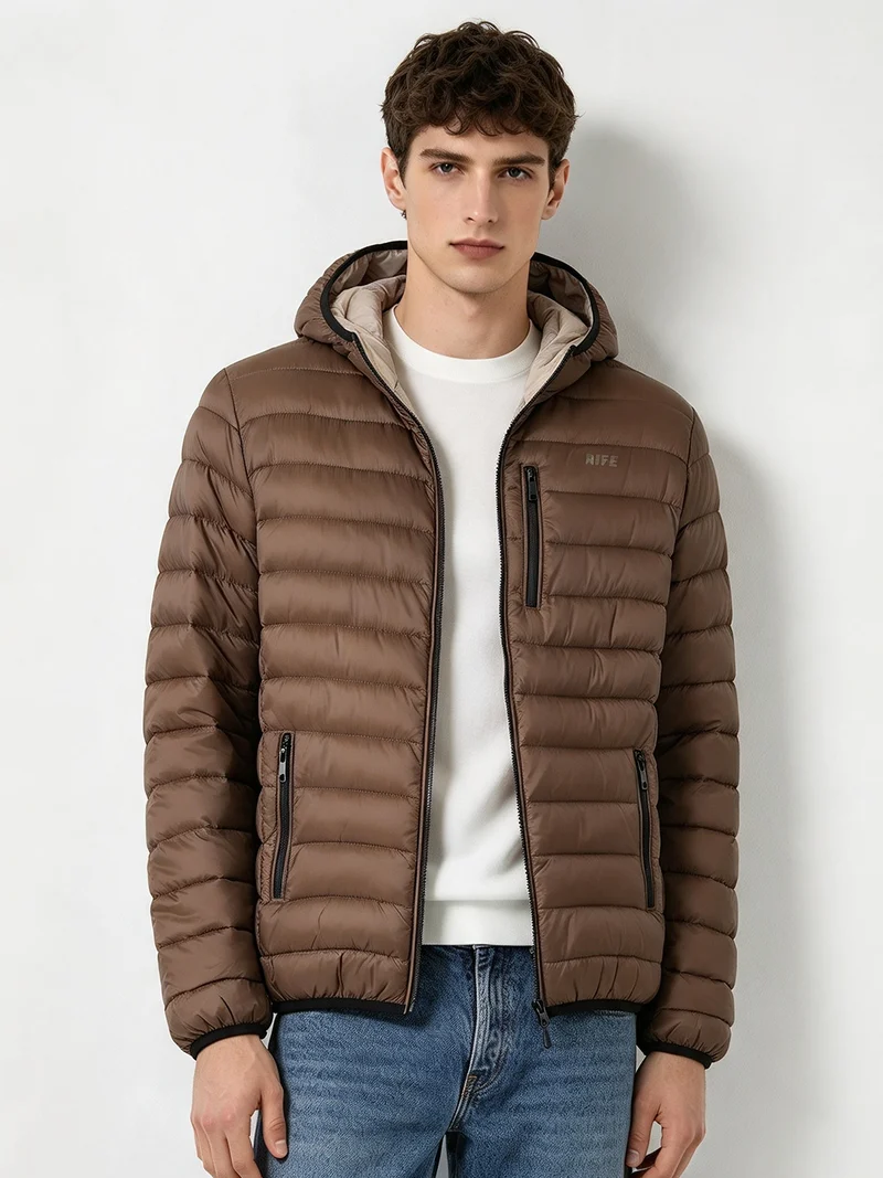 Giubbotto imbottito da uomo con cappuccio e zip - marrone