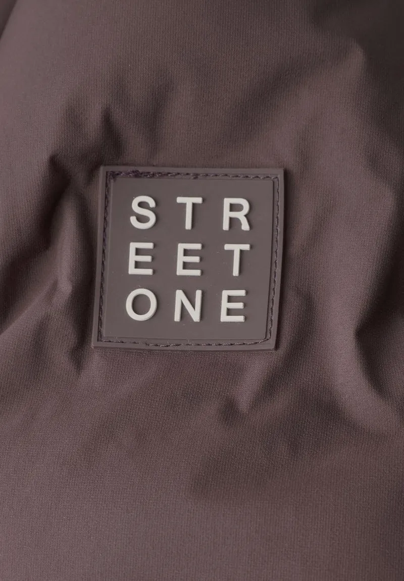Kurze Jacke mit geklebter Steppung