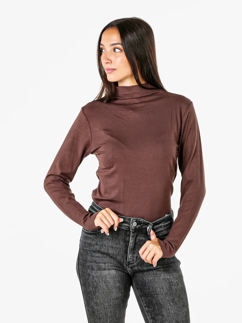 T-shirt donna a maniche lunghe in cotone con collo a lupetto - moro