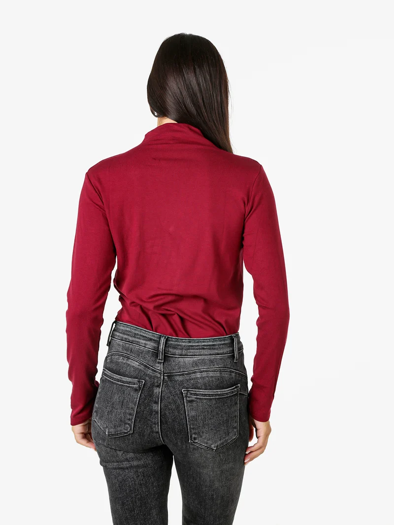 T-shirt donna a maniche lunghe in cotone con collo a lupetto - bordeaux