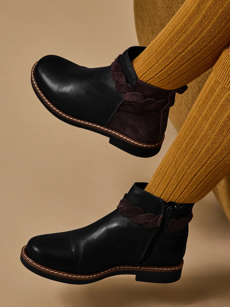 Mädchen-Boots mit Lederflechtung