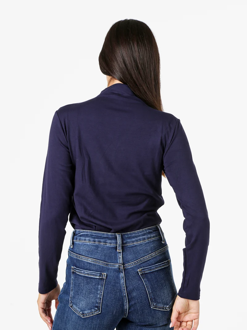 T-shirt donna a maniche lunghe in cotone con collo a lupetto - blu scuro