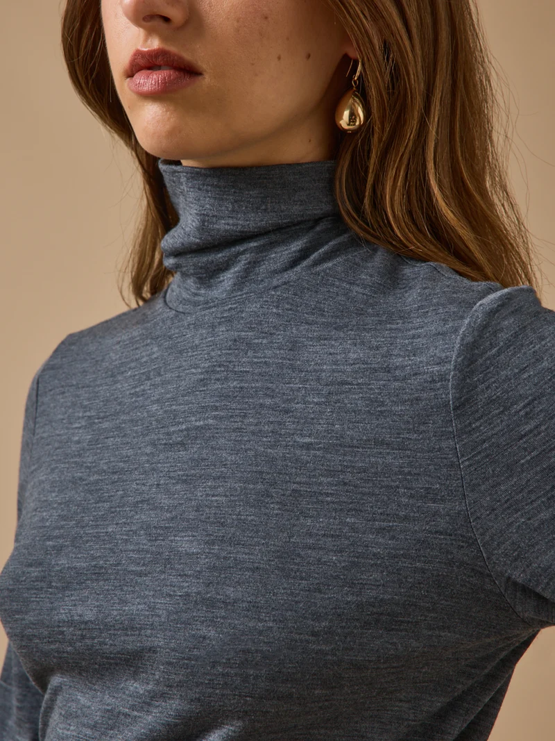 Damenpullover mit Unterpulli aus Jersey-Wolle