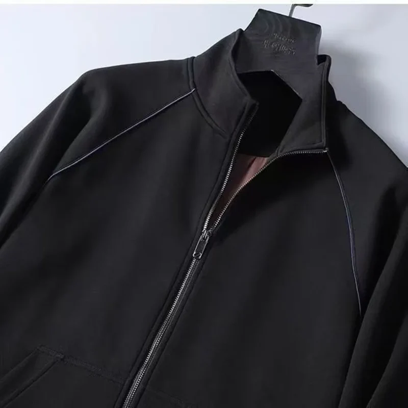 Elegant Men's Tracksuit