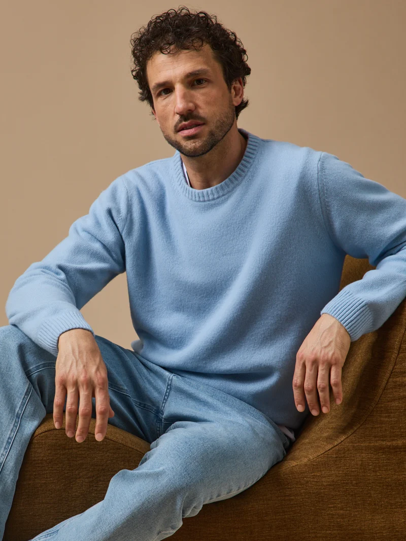 Herrenpullover mit Rundhalsausschnitt aus Wollgemisch