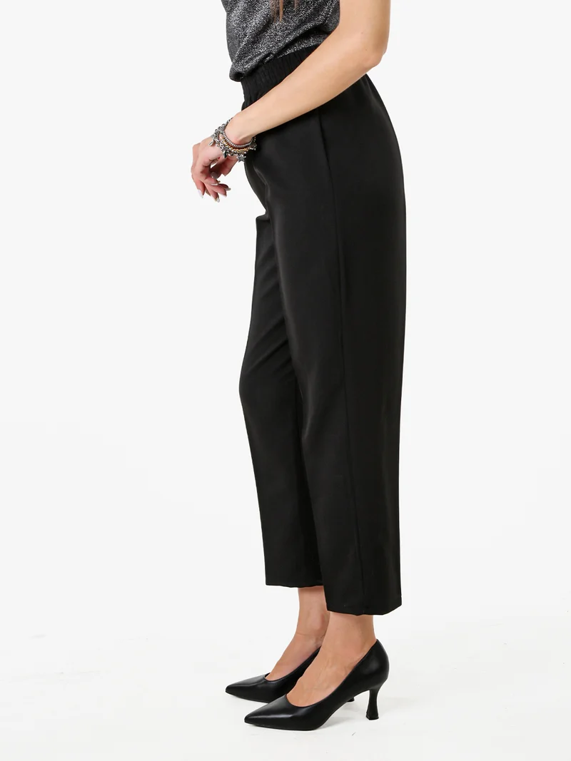 Pantaloni classici da donna con elastico in vita - nero